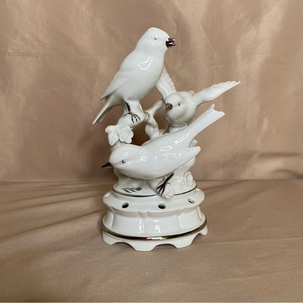 Gerold Porzellan Bavaria Porcelain Birds Figurine